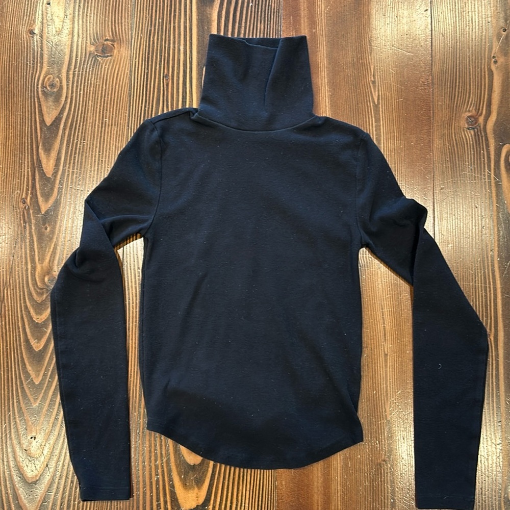 Sunday Best Aritzia Black Long Sleeve Cotton Blend Turtle Neck XXS
